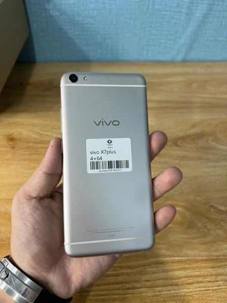 vivox7plus(vivoX7Plus手机评测及性能分析)