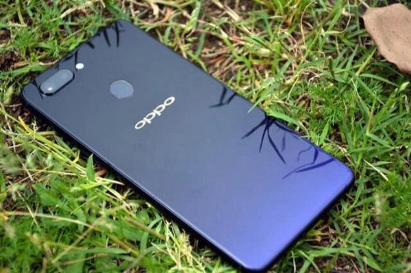 oppor15多少钱 oppor15是几g手机